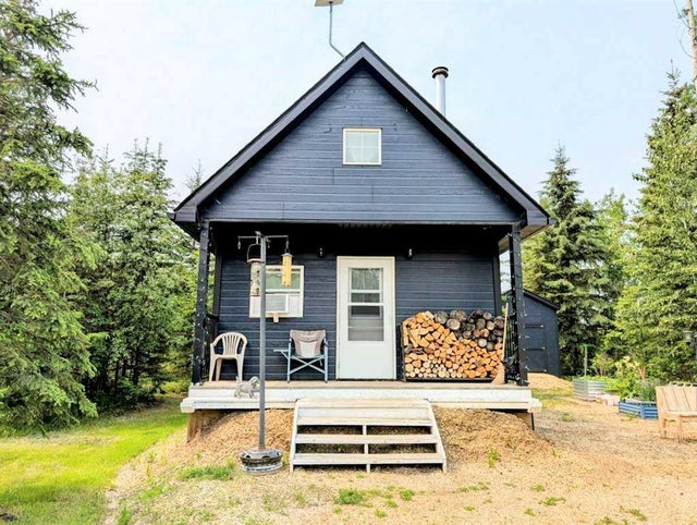 4 4a Street W, Faust
