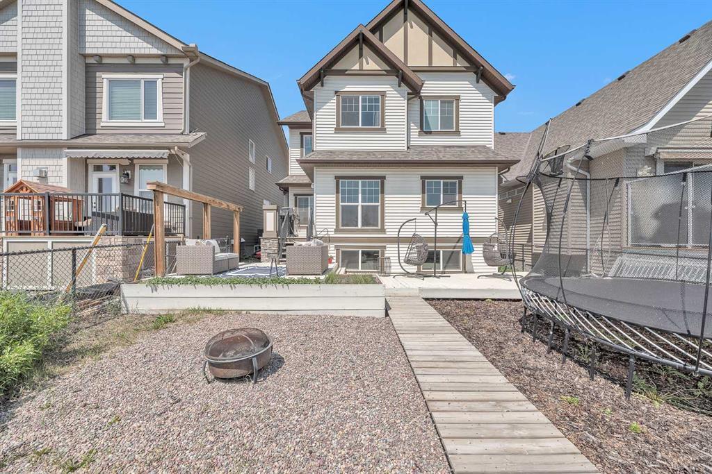 203 Reunion Green Nw Airdrie Alberta T4B3W3 Reunion Home For Sale