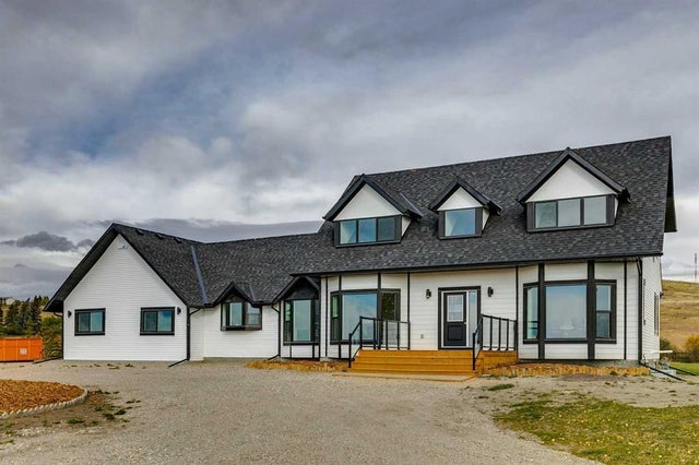 262150 Horse Creek Road, Rural Rocky View County