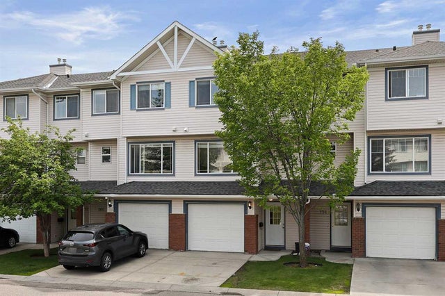 258 Rocky Ridge Court Nw, Calgary