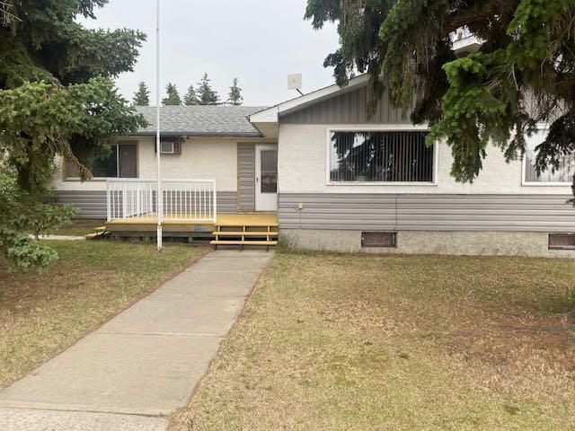 5325 53 Avenue, Bashaw