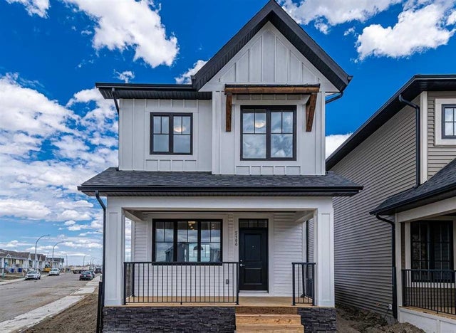 227 Vista Road, Crossfield