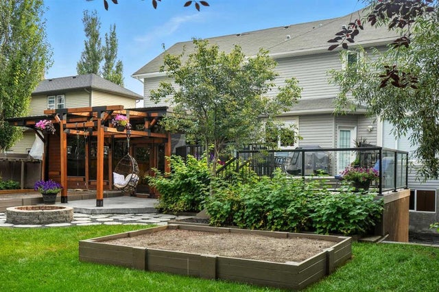 37 Thomas Street Nw, Langdon
