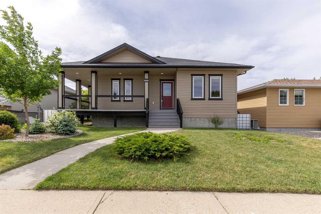 405 52 Avenue E, Claresholm
