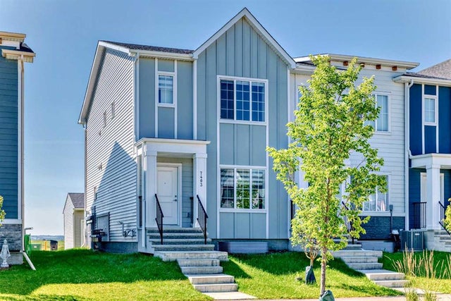 7403 202 Avenue Se, Calgary