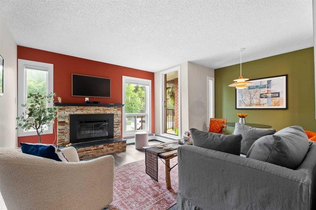 202, 825 4 Street Ne, Calgary