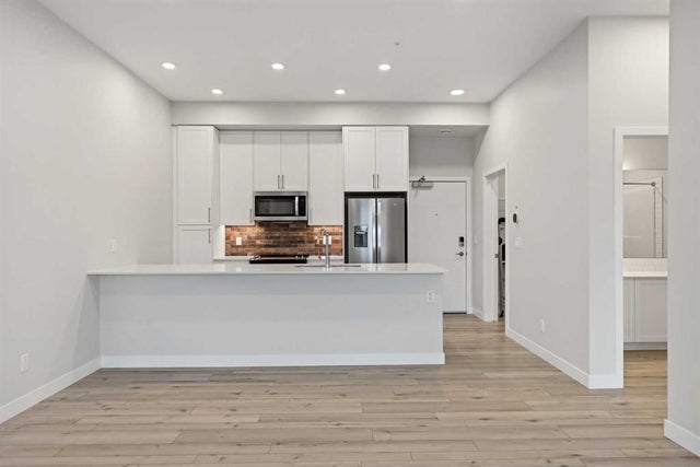 Residential Property for Sale at 423, 255 Les Jardins Park Southeast, Calgary: MLS®# A2234934