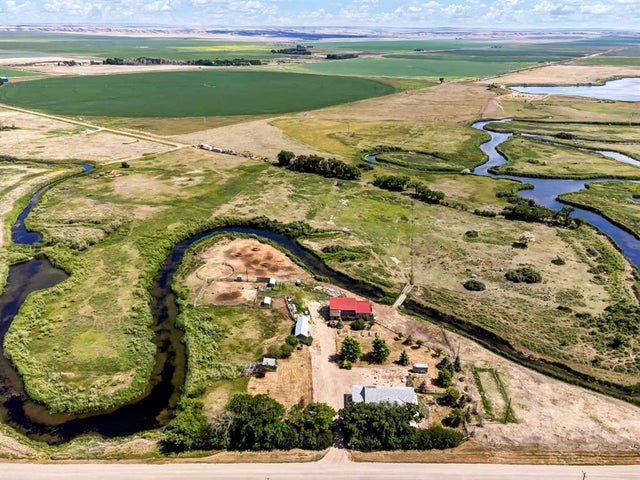 7315 Township Road 110a, Rural Cypress County