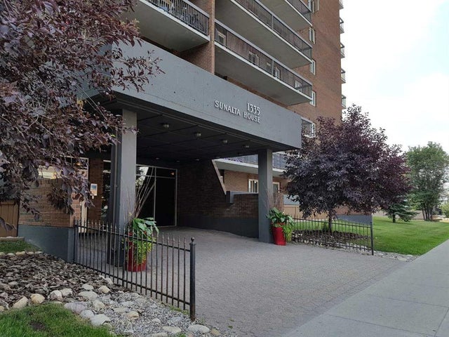 Calgary Home for Sale: Residential Listing in Beltline