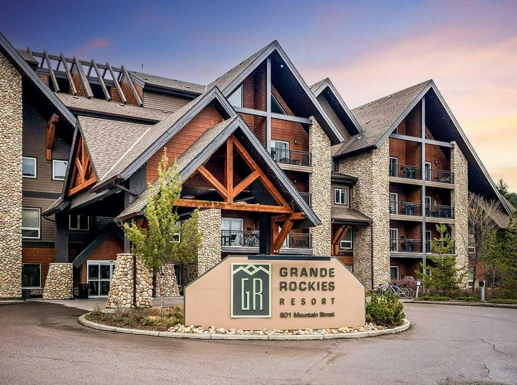 209, 901 Mountain Street, Canmore