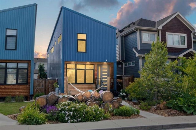 4619 80 Street Nw, Calgary