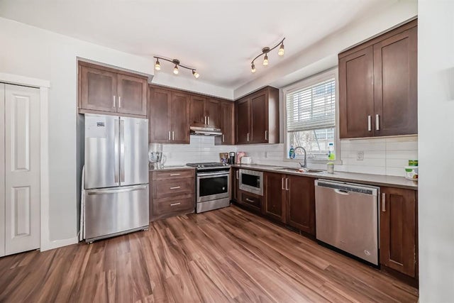 206 Sherwood Lane Nw, Calgary