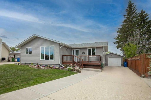 36 Harvey, Red Deer