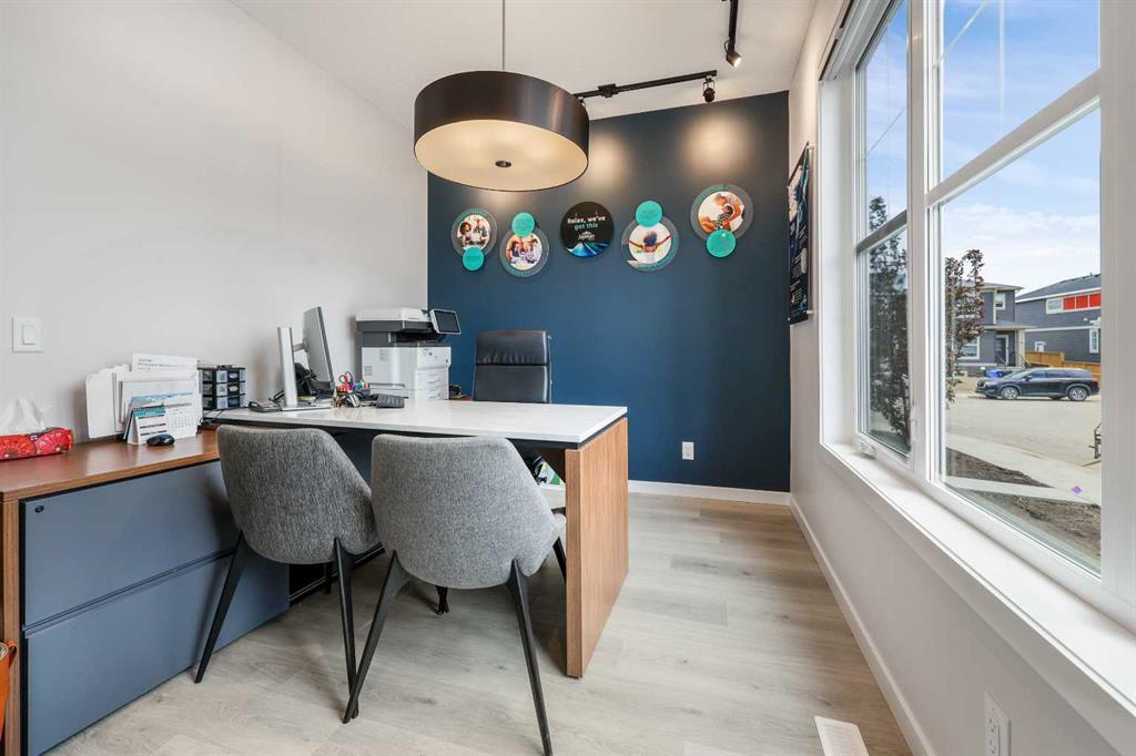 16 Amblefield View Nw Calgary Alberta T3P 2B9 Ambleton Home For Sale