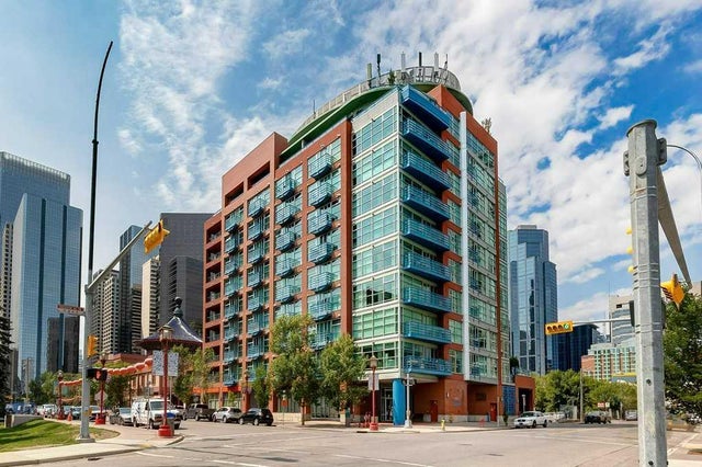 Calgary Real Estate: Residential Property for Sale in Chinatown