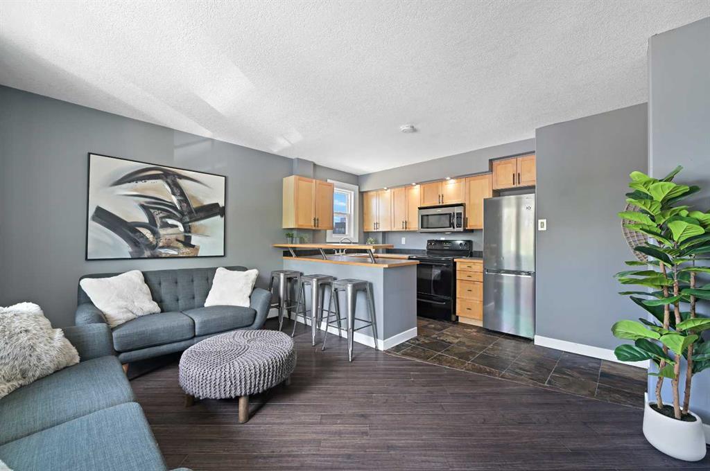 304, 2111 14 Street Sw, Calgary