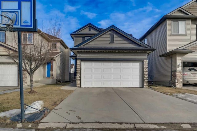 20 Bridlecrest Court Sw, Calgary