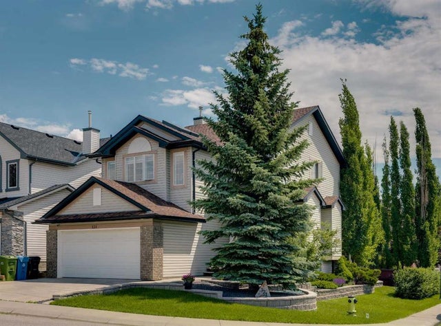 121 Rockbluff Place Nw, Calgary