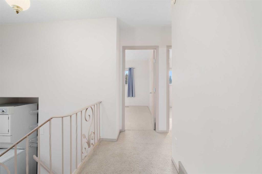 73 / 75 Dalton Bay Northwest, Calgary – Residential Duplex Listing Photo 7