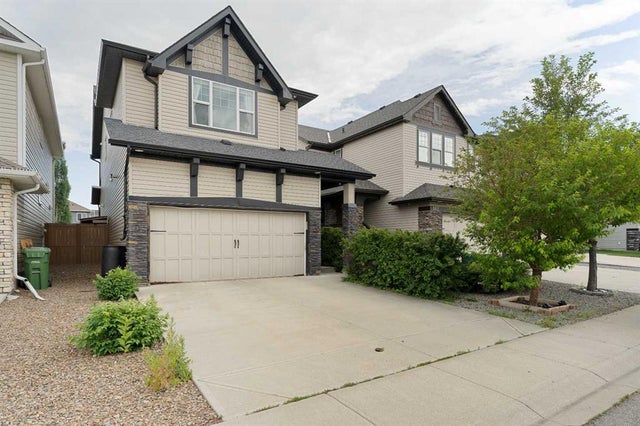 166 Hillcrest Circle Sw, Airdrie
