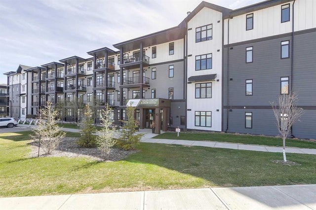 Residential Home for Sale in Calgary, Alberta
