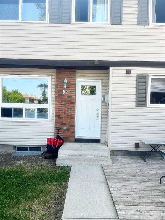 Photo for MLS®# A2237273 - home for sale at 88, 740 Bracewood Drive Southwest, Braeside., Calgary Alberta