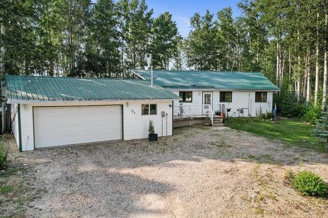 51 Lightning Bay, Rural Barrhead No. 11, County of