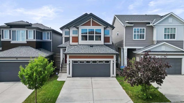 41 Seton Grove Se, Calgary