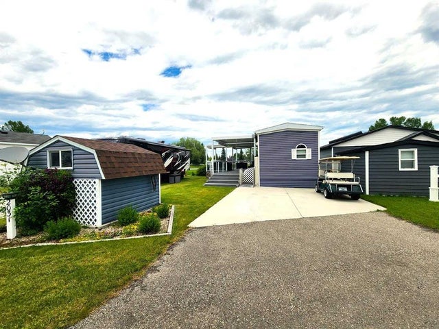 2031, 35468 Range Road 30, Rural Red Deer County