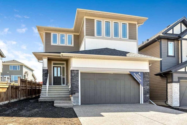 229 Creekstone Hill Sw, Calgary