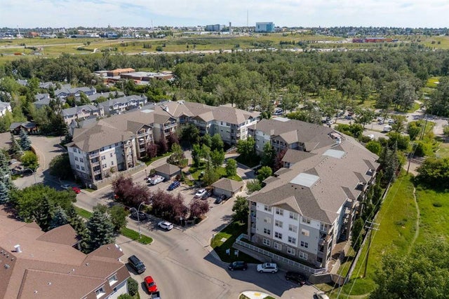 Home for Sale Located at 214, 1414 17 Street Southeast, Calgary, Alberta