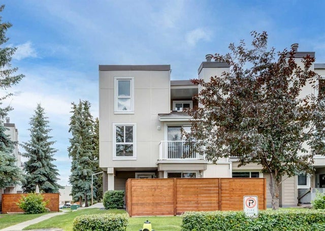 Photo for MLS®# A2238178 - home for sale at 206, 13104 Elbow Drive Southwest, Canyon Meadows, Calgary Alberta