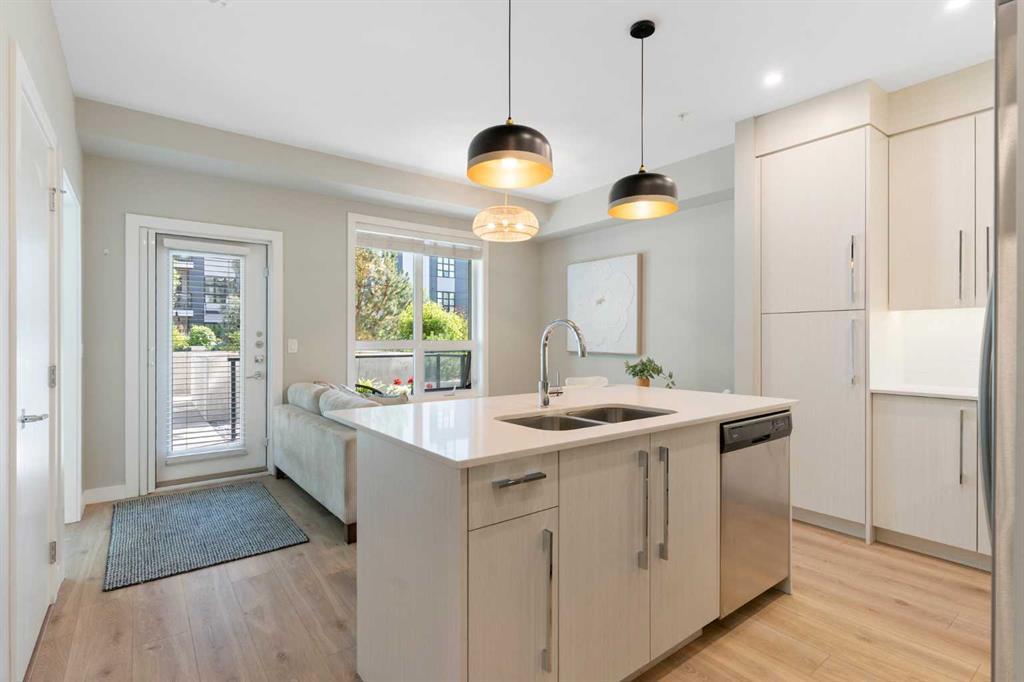 110, 383 Smith Street Northwest, Calgary – Residential Apartment Listing Photo 3