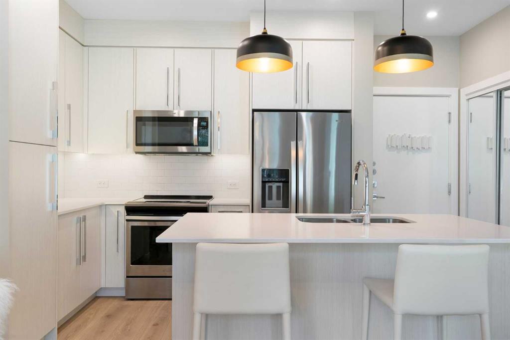 110, 383 Smith Street Northwest, Calgary – Residential Apartment Listing Photo 8