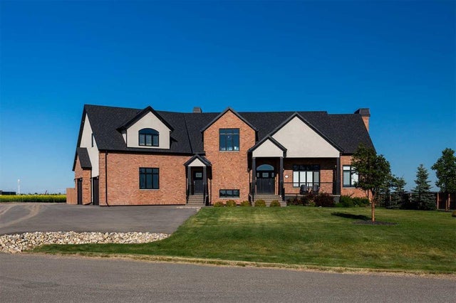 1 Edgemoor Way W, Lethbridge