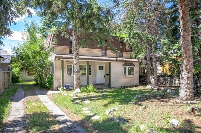 Home for Sale Located at 155 35 Street Northwest, Calgary, Alberta
