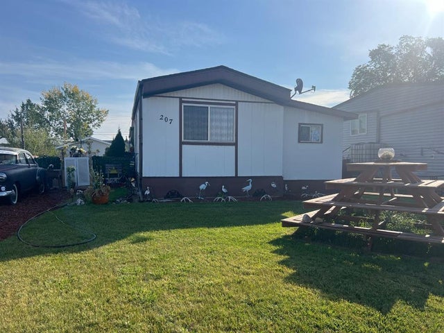 207 2 Avenue N, Morrin
