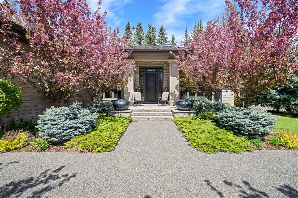 Calgary Real Estate: Residential Property for Sale in Bel-Aire