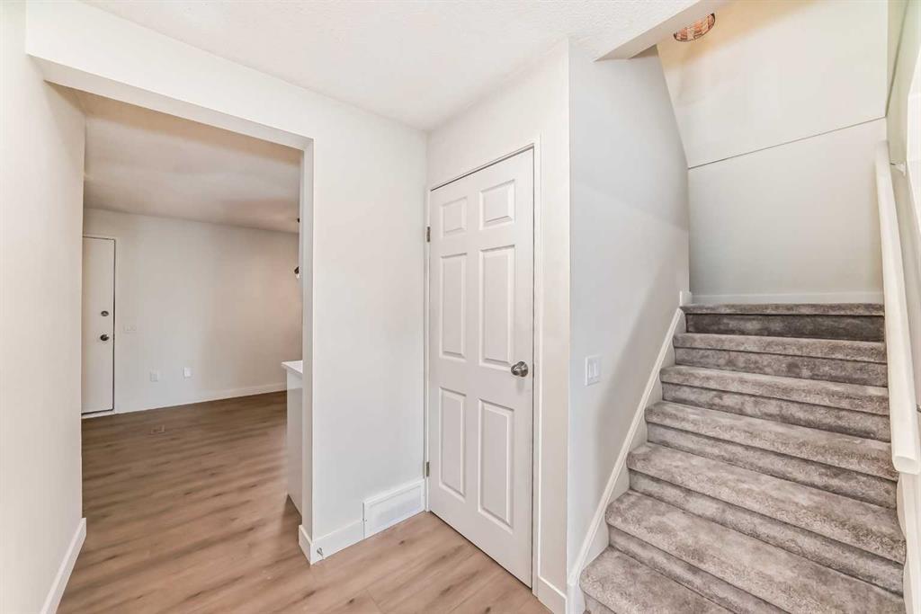 32, 1515 Falconridge Drive Northeast, Calgary – Residential Row/Townhouse Listing Photo 14
