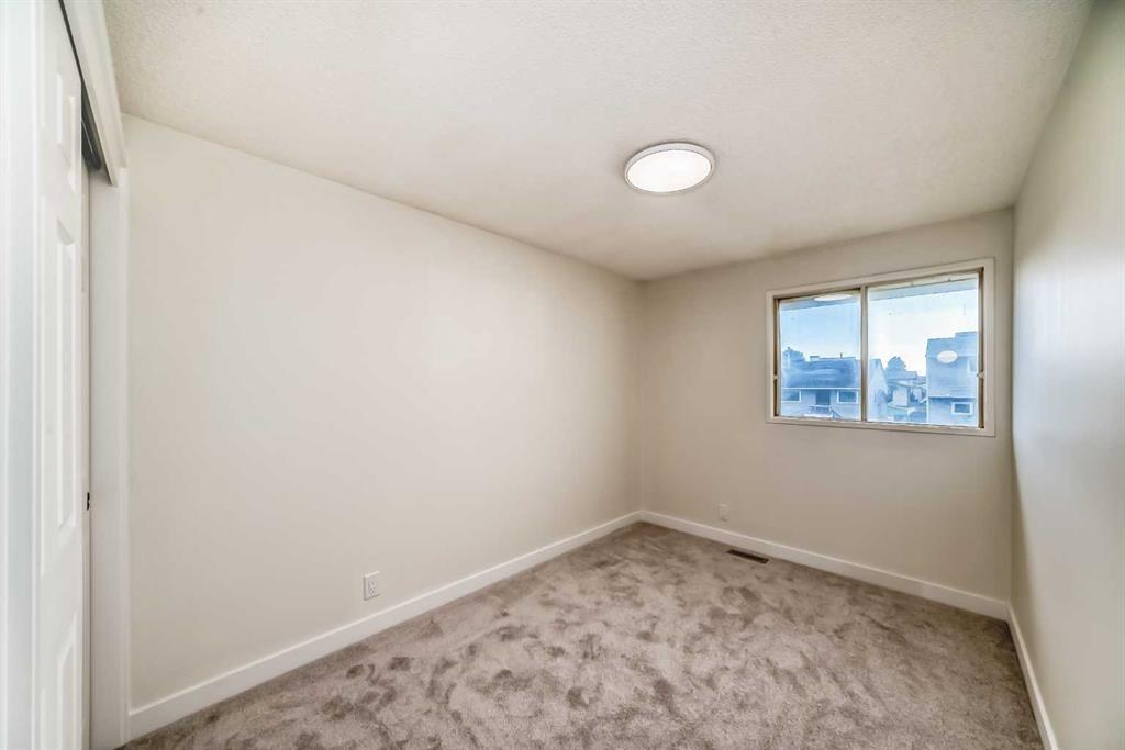 32, 1515 Falconridge Drive Northeast, Calgary – Residential Row/Townhouse Listing Photo 18