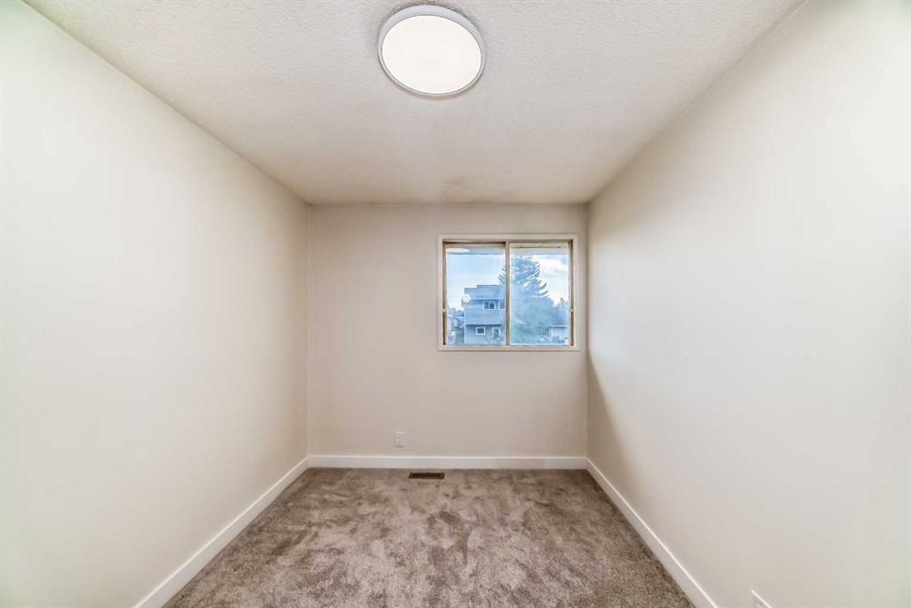 32, 1515 Falconridge Drive Northeast, Calgary – Residential Row/Townhouse Listing Photo 19