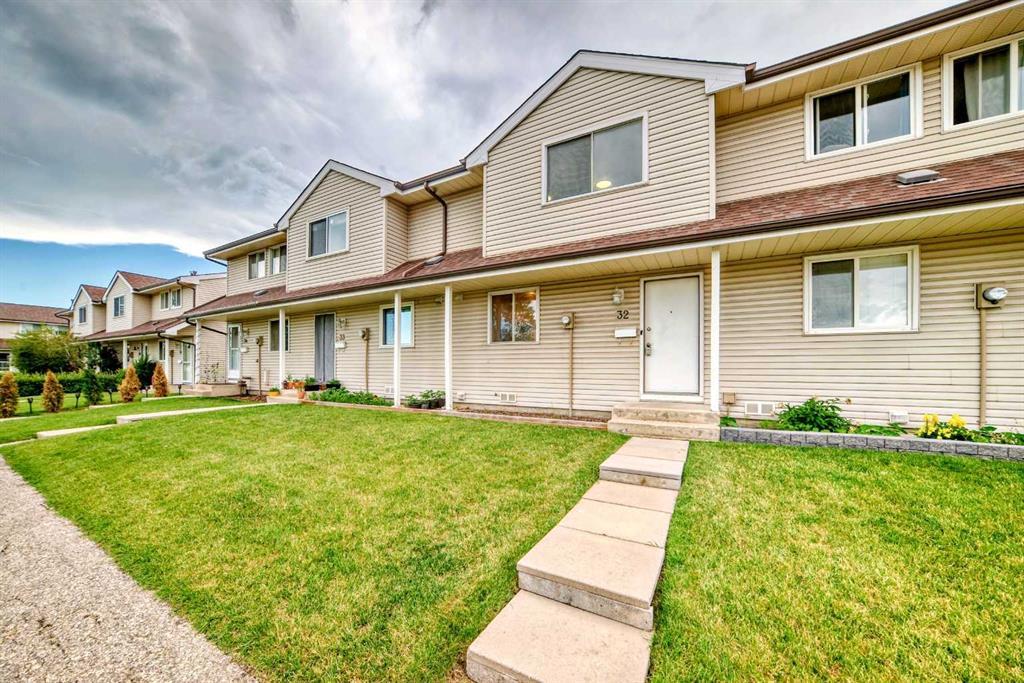 32, 1515 Falconridge Drive Northeast, Calgary – Residential Row/Townhouse Listing Photo 2