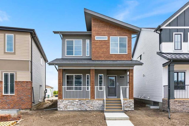 982 Chinook Winds Meadow Sw, Airdrie