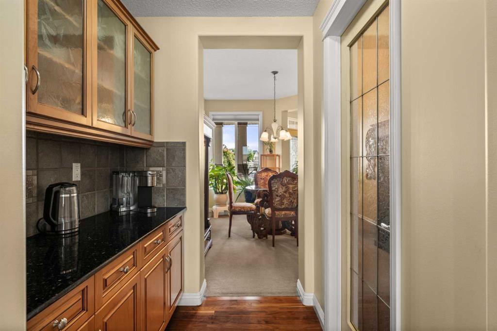 160 Royal Oak Heights Northwest, Calgary – Residential Detached Listing Photo 11