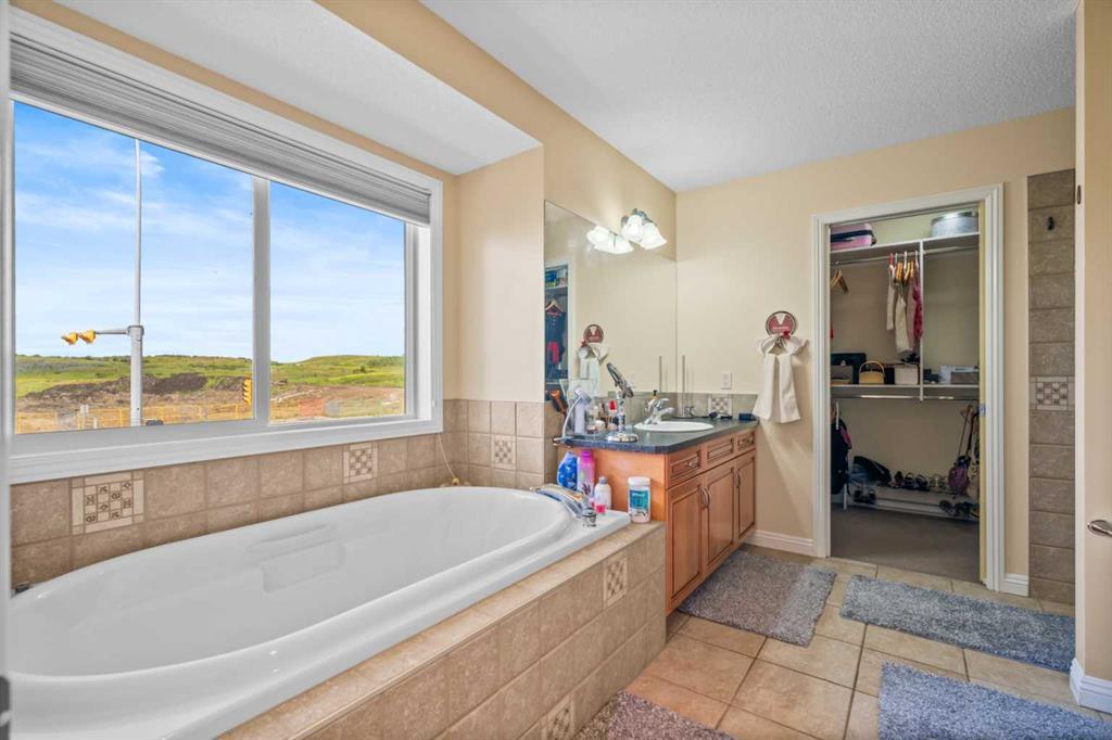 160 Royal Oak Heights Northwest, Calgary – Residential Detached Listing Photo 21