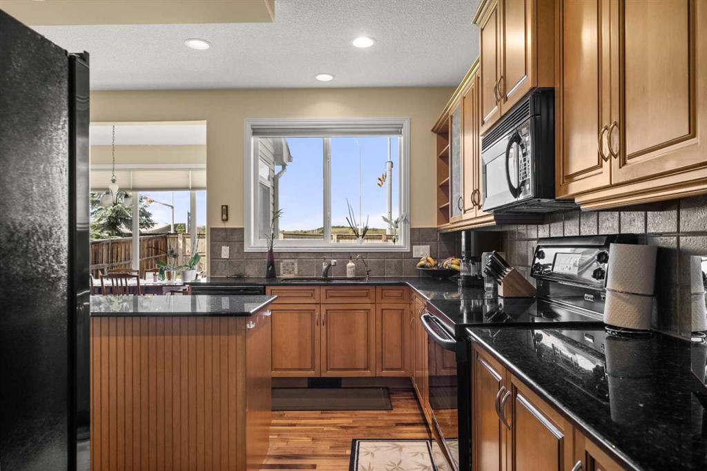 160 Royal Oak Heights Northwest, Calgary – Residential Detached Listing Photo 8