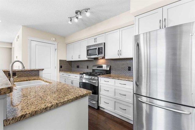 50 Mike Ralph Way Sw, Calgary