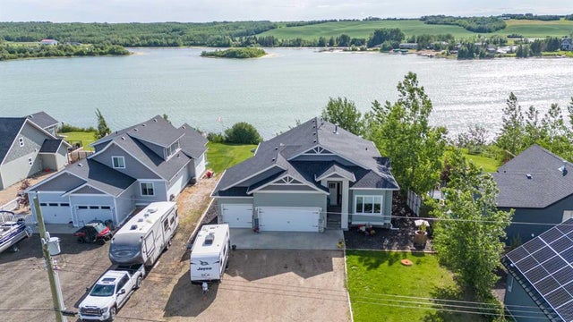 121 Sandy Beach, Sandy Beach