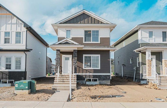 397 Dawson Wharf Road Se, Chestermere