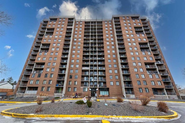 Calgary Home for Sale: Residential Listing in Dalhousie